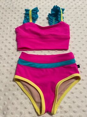 Girls Pink Two-Piece Ruffle Strap Dance Set with Teal Accent